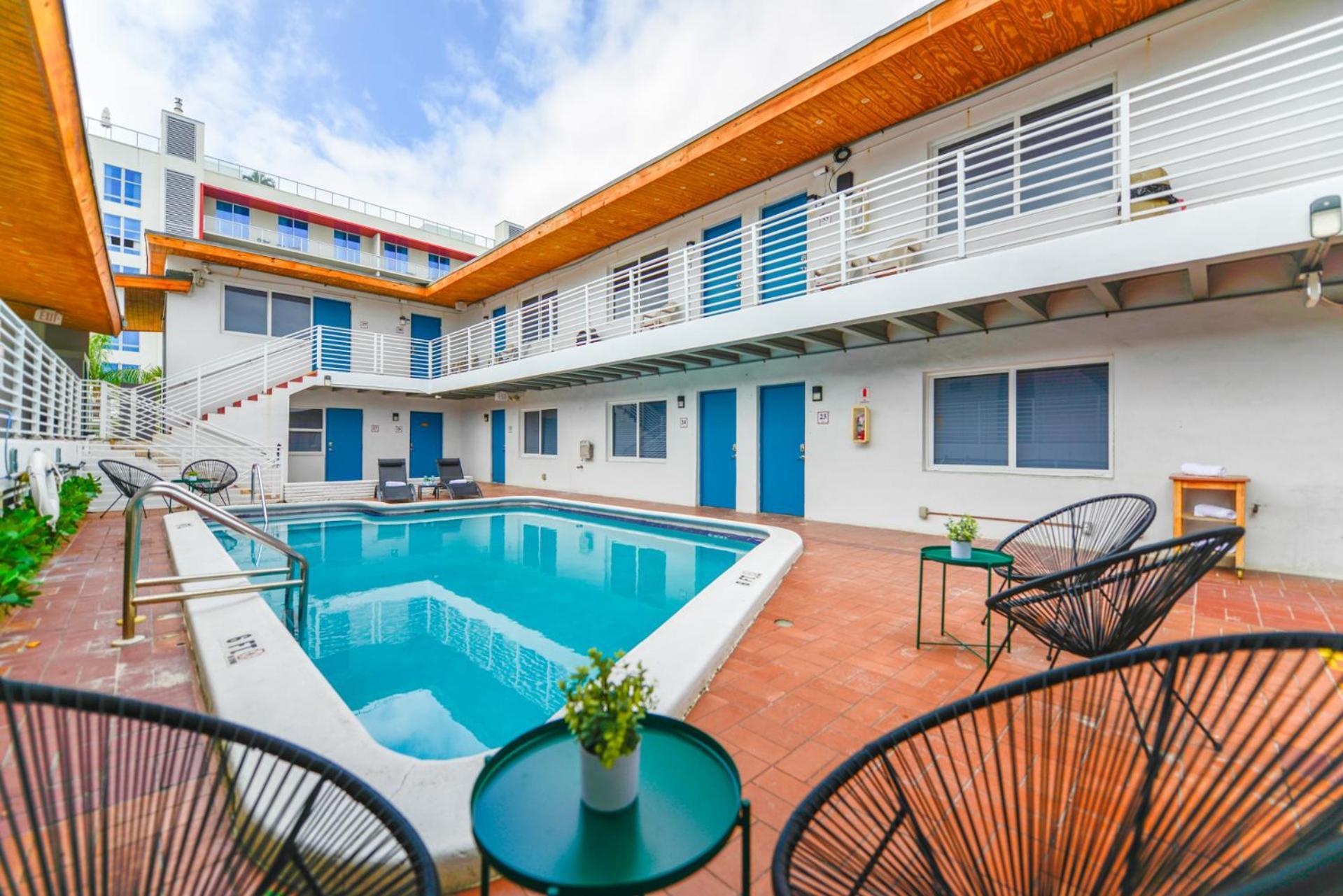 Fantastic Studio At The Beach With Parking&Pool - M43 ハリウッド エクステリア 写真